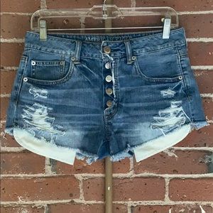 American Eagle High Rise Festival Shorts